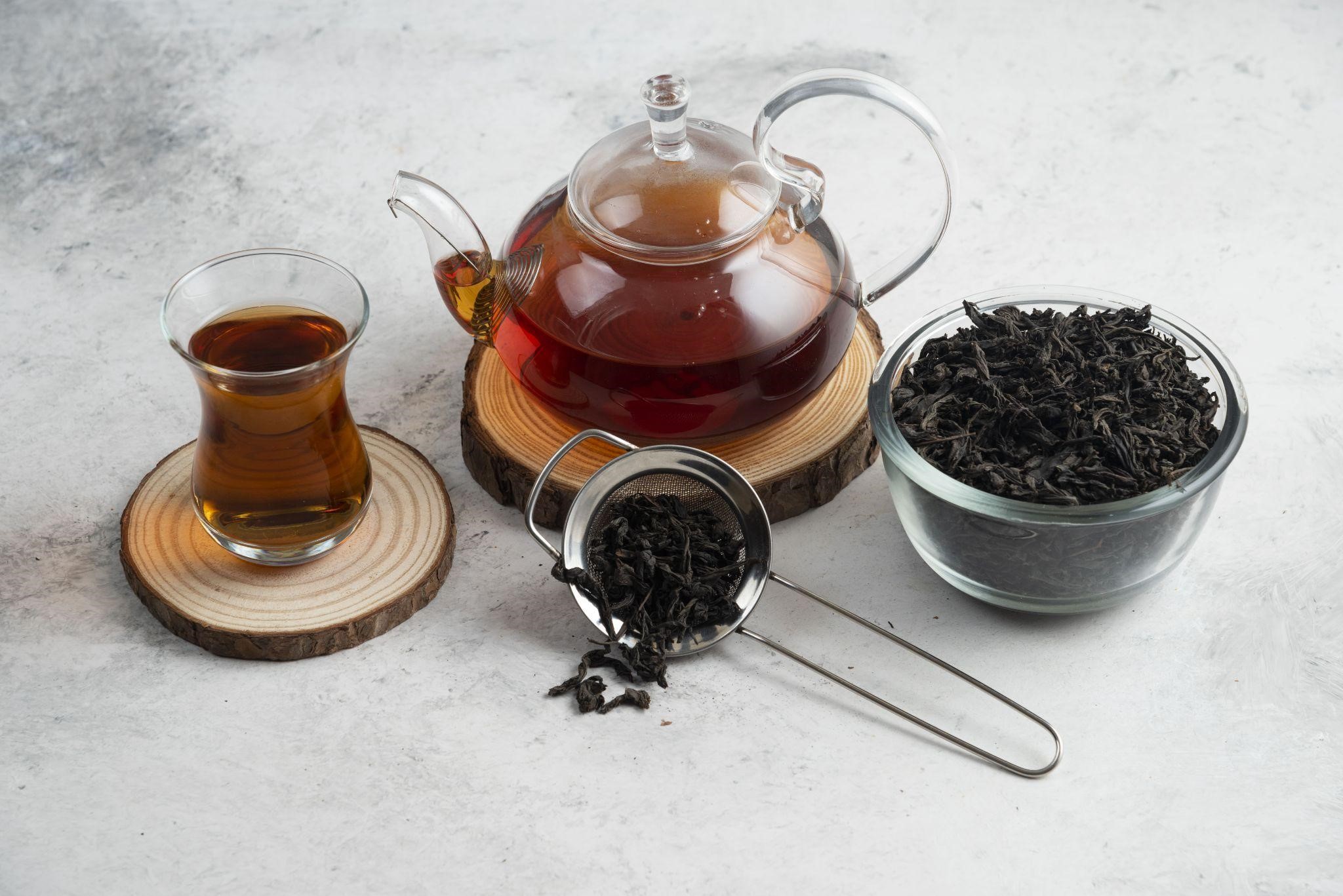 Uống trà gì để giảm mỡ bụng? Eo thon, dáng đẹp với 5 loại trà giảm cân tiêu mỡ hiệu quả